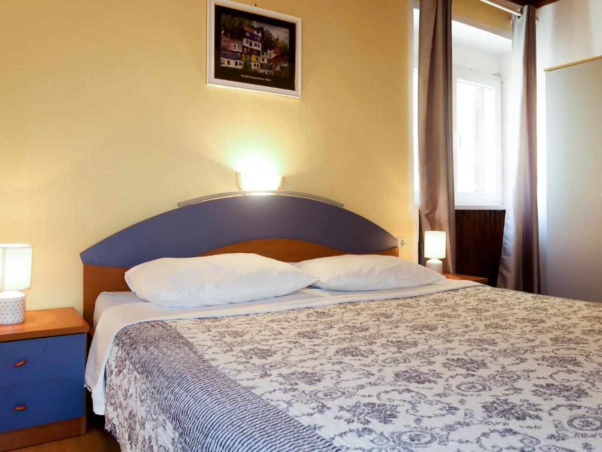 Apartment Ana - Rab166 By Interhome Barbat na Rabu Экстерьер фото