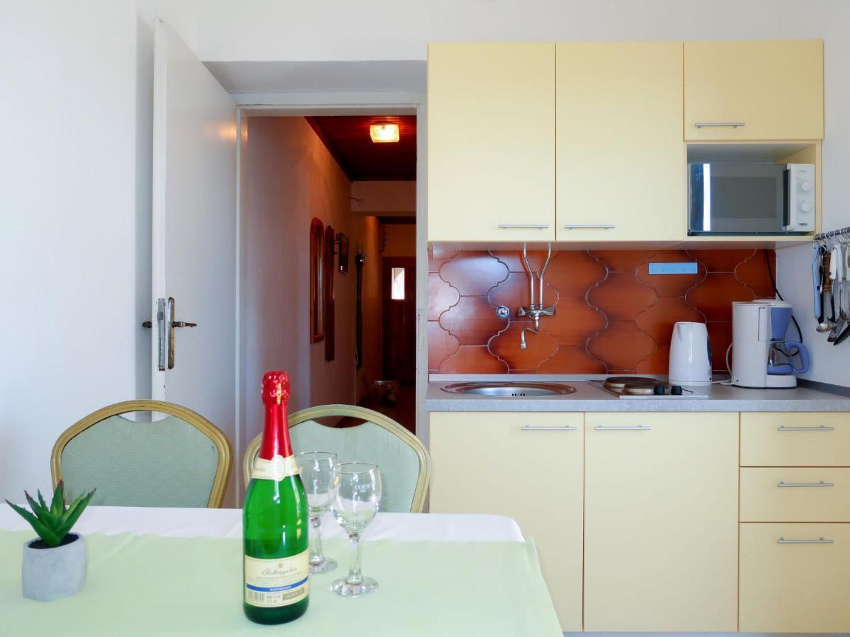Apartment Ana - Rab166 By Interhome Barbat na Rabu Экстерьер фото